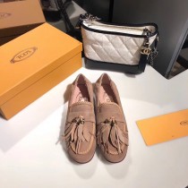 TODS 托德斯 原單秋冬独家最新爆款  羽毛流苏莫卡辛鞋