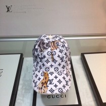 LV 路易威登LV原單帽子動物系列logo棒球帽，個性十足 高端大氣 休閑又有範 百搭款 時尚達人必備款