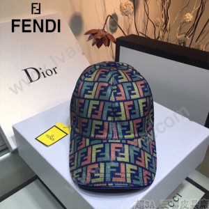 FENDI 芬迪 最新官網款棒球帽 牛津材質 頭層牛皮 真皮帽沿，真皮調節帶