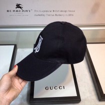 巴寶莉新款棒球帽 牛津材質 頭層牛皮 非壹般的品質