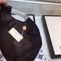 LV 路易威登LV原單帽子動物系列logo棒球帽，個性十足 高端大氣 休閑又有範 百搭款 時尚達人必備款