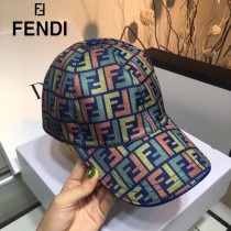 FENDI 芬迪 最新官網款棒球帽 牛津材質 頭層牛皮 真皮帽沿，真皮調節帶