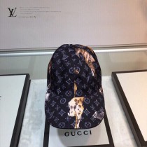 LV 路易威登LV原單帽子動物系列logo棒球帽，個性十足 高端大氣 休閑又有範 百搭款 時尚達人必備款