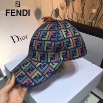 FENDI 芬迪 最新官網款棒球帽 牛津材質 頭層牛皮 真皮帽沿，真皮調節帶