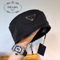 普拉達PRADA新款中性帽子 專櫃限量新品、潮男潮女時尚單品，尼龍面料柔軟，正版出品