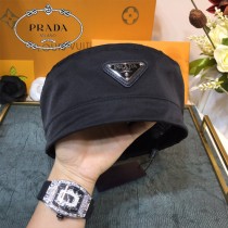 普拉達PRADA新款中性帽子 專櫃限量新品、潮男潮女時尚單品，尼龍面料柔軟，正版出品