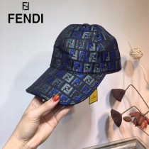 FENDI 芬迪 最新色官網款棒球帽 牛津材質 頭層牛皮 真皮帽沿，真皮調節帶