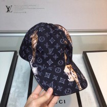 LV 路易威登LV原單帽子動物系列logo棒球帽，個性十足 高端大氣 休閑又有範 百搭款 時尚達人必備款