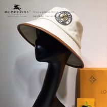 巴寶莉BuRBERRY 新款漁夫帽原單代購，細節精致