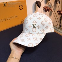 LV路易威登 春夏系列新品棒球帽 超贊的帽型，男女同款