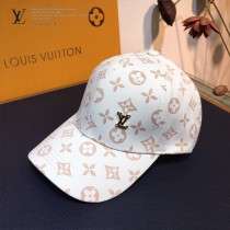 LV路易威登 春夏系列新品棒球帽 超贊的帽型，男女同款