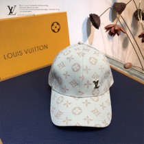 LV路易威登 春夏系列新品棒球帽 超贊的帽型，男女同款