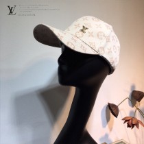 LV路易威登 春夏系列新品棒球帽 超贊的帽型，男女同款
