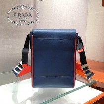 2VD019-3 PRADA普拉達新款原版皮男士郵差包斜挎包