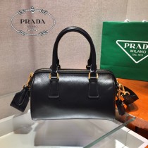 1BA846-5 波士頓三合壹 Prada hyper leaves三合壹枕頭包
