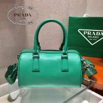 1BA846-2 波士頓三合壹 Prada hyper leaves三合壹枕頭包