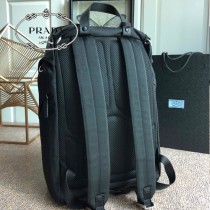 2VZ135-1 PRADA 普拉達新款原版皮 機器人雙肩背包