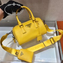 1BA846-4 波士頓三合壹 Prada hyper leaves三合壹枕頭包