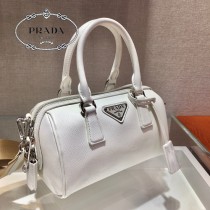 1BA846-1 波士頓三合壹 Prada hyper leaves三合壹枕頭包