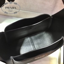 1BC127-1  PRADA普拉達 新款水桶包最新款菜籃子