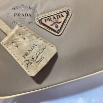 1NE204-3 PRADA普拉達新款原版皮Hobo月亮包