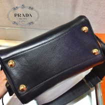 1BA846-5 波士頓三合壹 Prada hyper leaves三合壹枕頭包