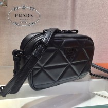 1BH141 PRADA普拉達原單小羊皮相機包