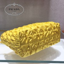 1BG321-2 PRADA普拉達 nylon 皺褶新款購物袋