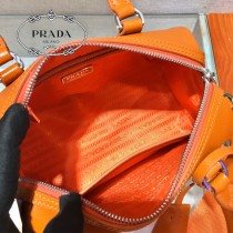 1BA846-3 波士頓三合壹 Prada hyper leaves三合壹枕頭包