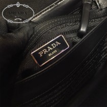 1BD231 PRADA普拉達大號單肩斜背包