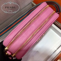 1BH082-1 PRADA 普拉達新款原版鹿皮紋相机包