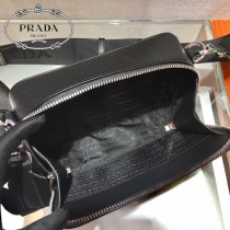 2VH070 PRADA普拉達新款相機包