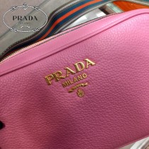 1BH082-1 PRADA 普拉達新款原版鹿皮紋相机包