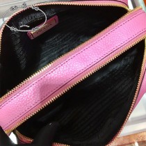 1BH082-1 PRADA 普拉達新款原版鹿皮紋相机包