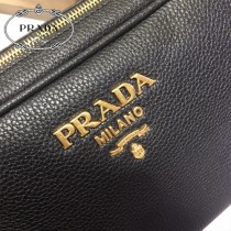 1BH082-2 PRADA 普拉達新款原版鹿皮紋相机包