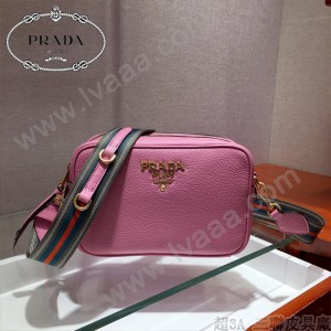 1BH082-1 PRADA 普拉達新款原版鹿皮紋相机包