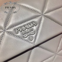 1BD231-1 PRADA普拉達大號單肩斜背包