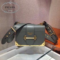 1BD045-09 PRADA普拉達新款原版皮郵差包