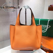 1BG335-2 PRADA普拉達原單新款菜籃子水桶包