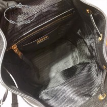 1BZ035-1 PRADA 普拉達新款原版皮雙肩背包