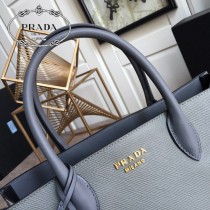 PR153 PRADA普拉達原單新款手提斜背包