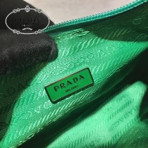 1NE515-5  PRADA普拉達新款原版皮Hobo包月亮形中古包