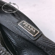 2NE789-2  PRADA 普拉達新款原版皮手包