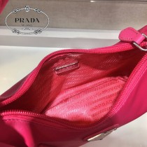 1NE515-8  PRADA普拉達新款原版皮Hobo包月亮形中古包