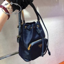 1BH1864-2 小號 PRADA普拉達 經典款水桶包
