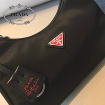 1NE515  PRADA普拉達新款原版皮Hobo包月亮形中古包