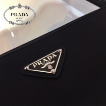 2NE789  PRADA 普拉達新款原版皮三角唛手包