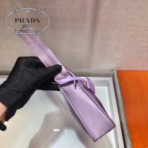 1NE515-3  PRADA普拉達新款原版皮Hobo包月亮形中古包