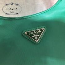 1NE515-5  PRADA普拉達新款原版皮Hobo包月亮形中古包