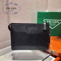 2NE789-1  PRADA 普拉達新款原版皮三角唛手包